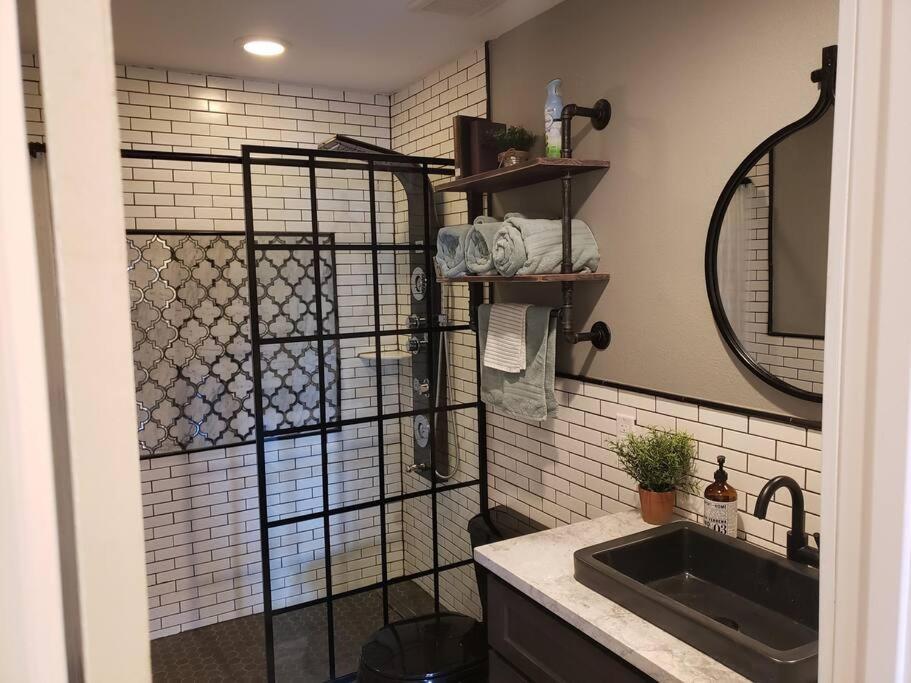 Lake Front Condo 1Bd - Fully Remodeled! Dillon Exteriör bild